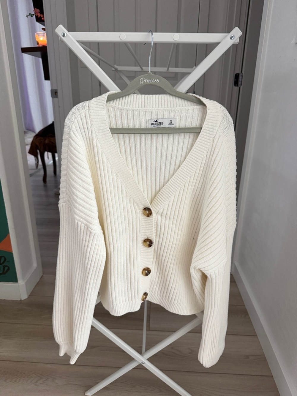 Hollister Ivory Ribbed Button-Up Cardigan